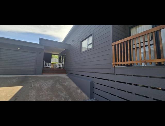 2 BEDROOM HOUSE FOR SALE IN GROOT BRAKRIVIER CENTRAL